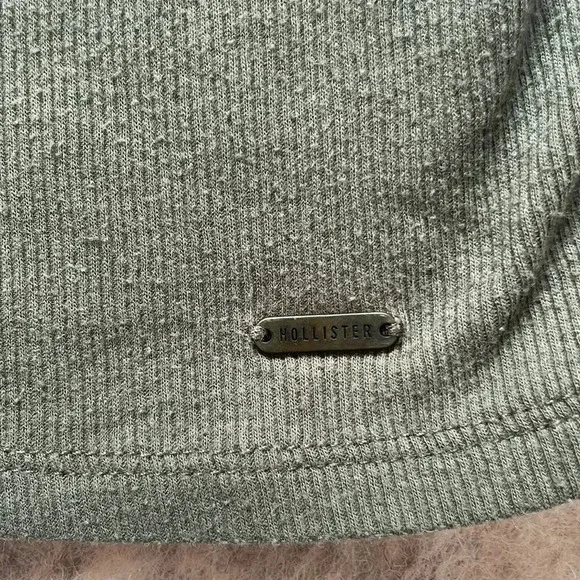 🔥4/$20 Hollister  Ruffle Turtleneck - Picture 3 of 12